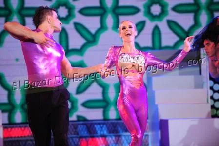 DUELO 3 ROCIO BAILA 3.JPG