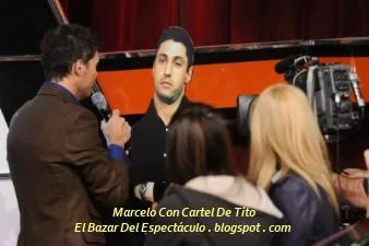 Marcelo Con Cartel De Tito.jpg
