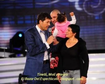 Tinelli, Moli y Negra.JPG