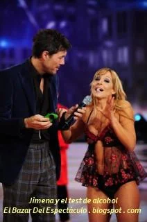 Jimena y el test de alcohol.JPG