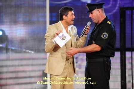 Marcelo Enseña Ingles A La Mole.jpg