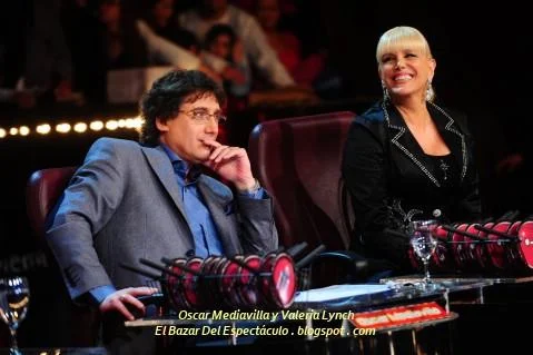 Oscar Mediavilla y Valeria Lynch.JPG