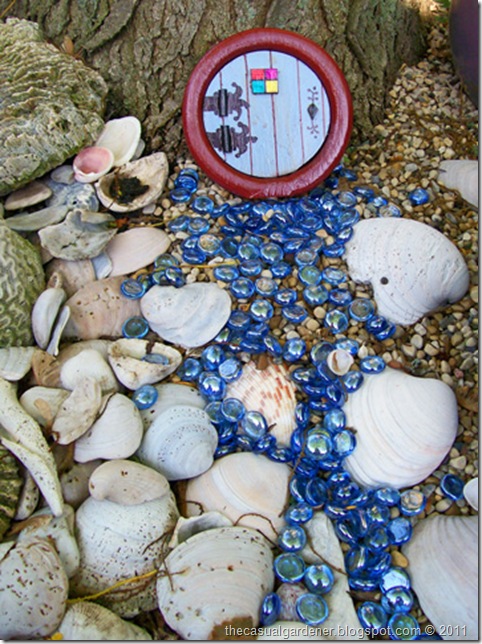 A Fairy Garden Entry and Alternative Idea for Traditional Wood ...