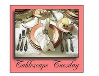 TableScapeTuesday Logo
