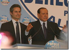 Berlusconi e il valletto Caldoro