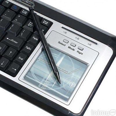7 Keyboard Unik Berteknologi Tinggi [ www.BlogApaAja.com ]
