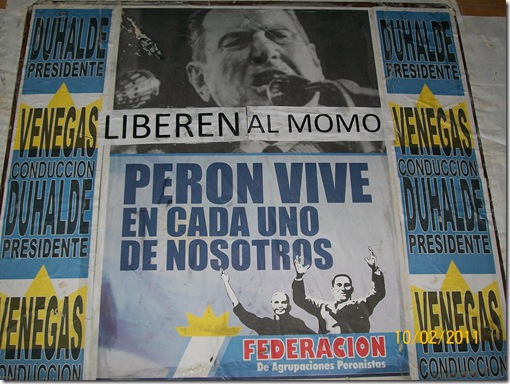 Cartel Liberen al Momo Venegas