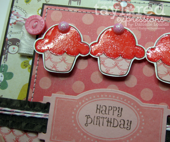 [HappyBirthdayCupcakes_Pinkaroo_Closeup[3].png]