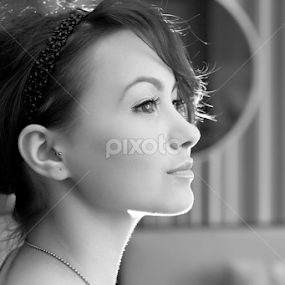 Beautiful portrait - B&W by Alexandru Tunschi - People Portraits of Women