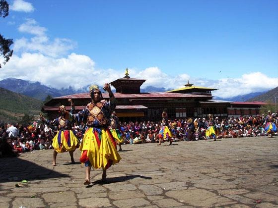 [Bhutan Temple 3[4].jpg]