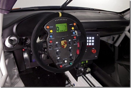 2011-Porsche-911-GT3-R-Hybrid-Cockpit-View