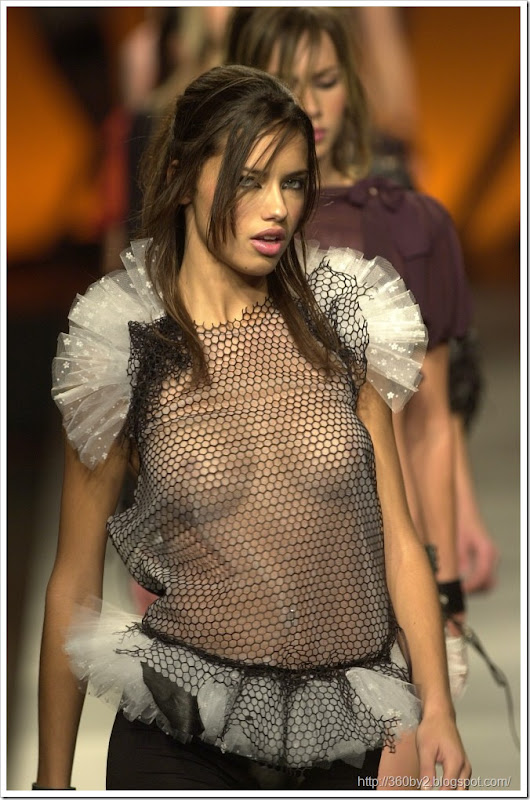 Supermodel Adriana Lima | Ramp Photos