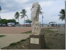 Malecon Statue