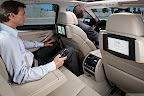 2010-bmw-5-serii-sedan-34.jpg