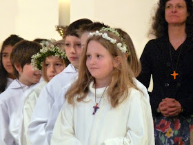Carla bei der Erstkommunion