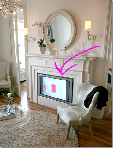 Things That Inspire The Tv Dilemma Over Fireplace When Researching This Post I Came Across Some Interesting Pictures On Apartment Therapy Where The Home Owner Takes Tv Fireplace Alignment One Step