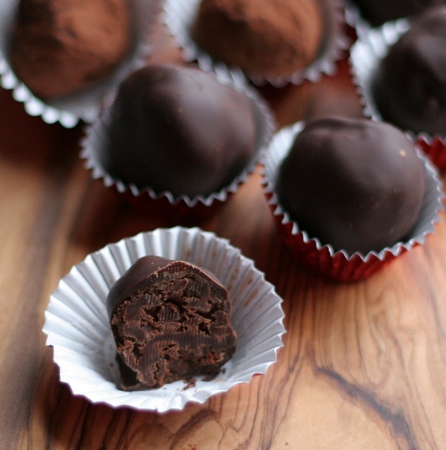 [chocolate truffles 4[1].jpg]