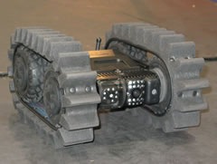 [eyedrive_tracked_robot[4].jpg]