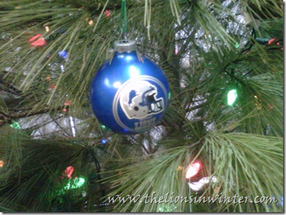 Yes, this is my family's Christmas tree, and our Detroit Lions ornament.