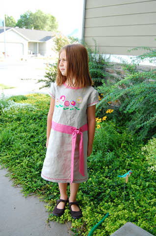 [linen poppies dress[5].png]
