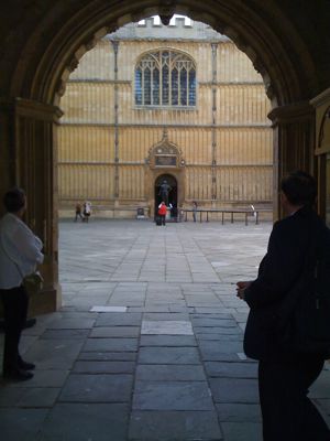Entrance -to-Bodleian.jpg