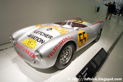 Cal and Resto: Porsche Museum - 550 Spyder