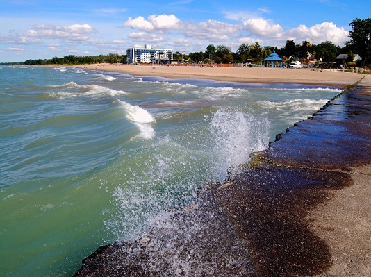 A LOOK AT GRAND BEND FROM THE PIER
