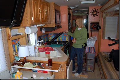 ORGANIZING THE MOTORHOME FOR THE TRIP