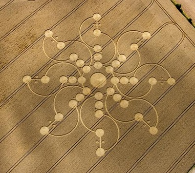 cropcirclejustathesametime2 cropcirclejustathesametime2