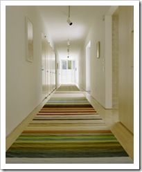striped-hall-rug