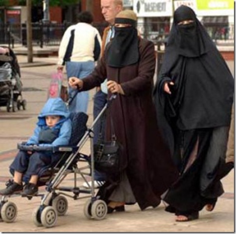 muslim-women-and-children1-300x2981