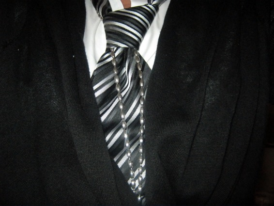 [necktie3[4].jpg]