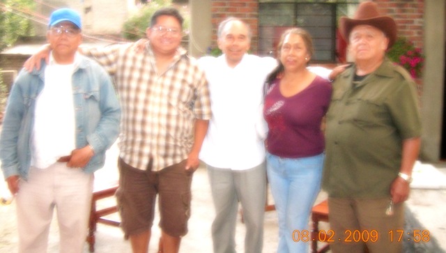 [FAMILIA EN MEXICO[4].jpg]