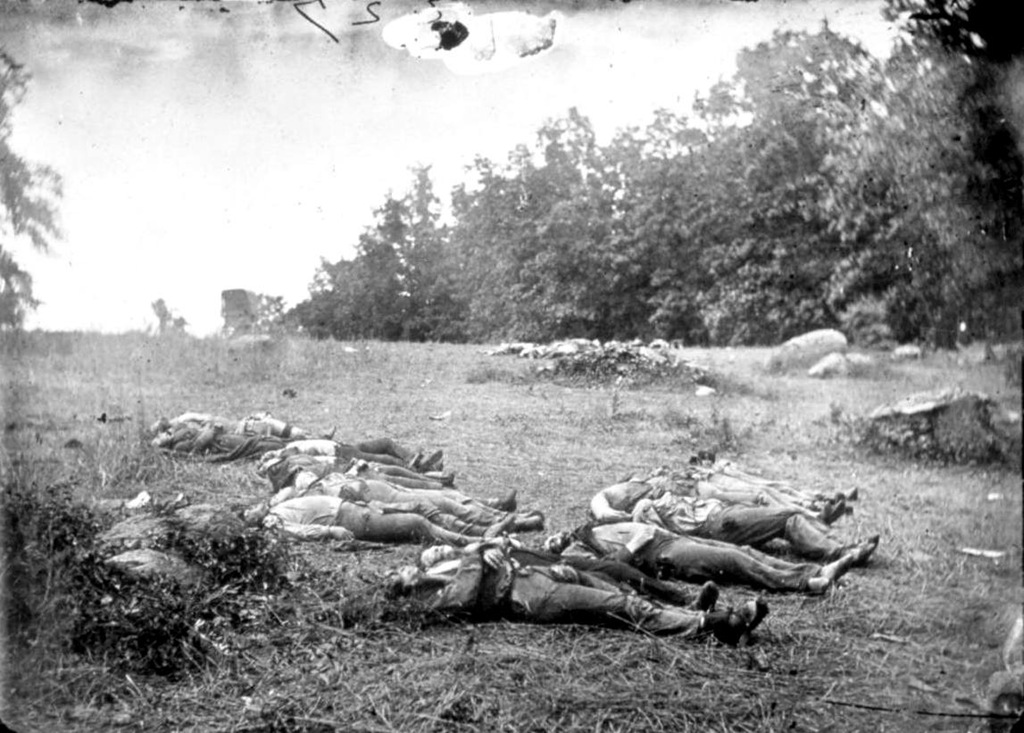 [Confederate Dead Gettysburg[4].jpg]