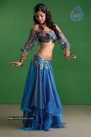 Shruti Hassan Latest Cute Photos