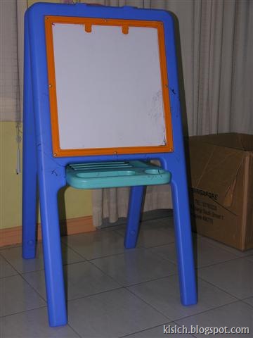 Easel $30.00 (Small)