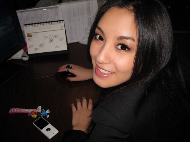 asian MOKO top girls wallpaper.jpg