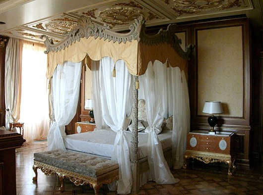 [dvorec_putina_big16[2].jpg]