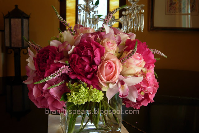 wedding flowers centerpiece in pink