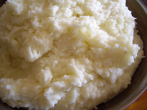 photo of whipped potatoes
