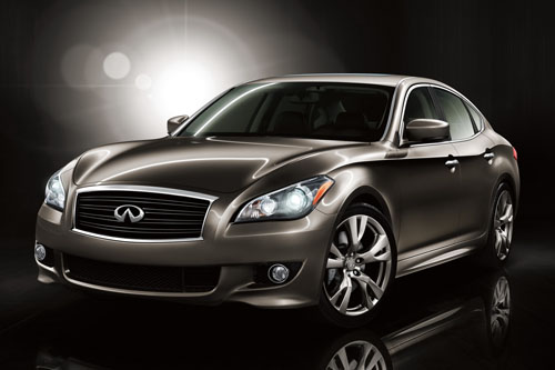 The 1st official photos of a new Infiniti M