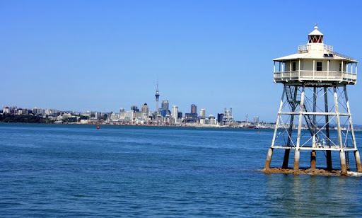 Auckland z promu