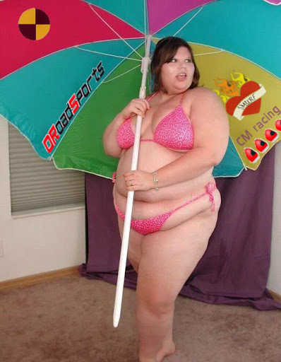 CMracing-umbrella-girl.jpg