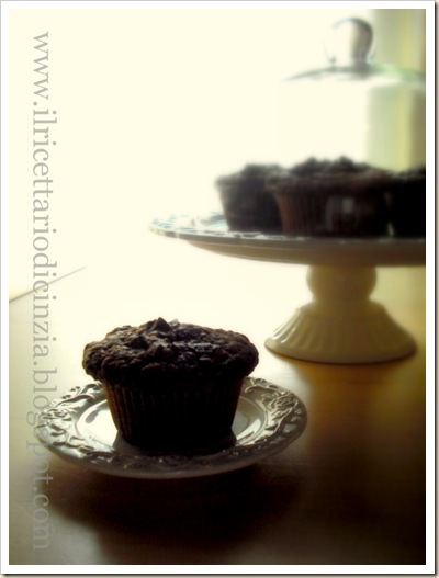 Muffin al cioccolato con pezzi di cioccolato