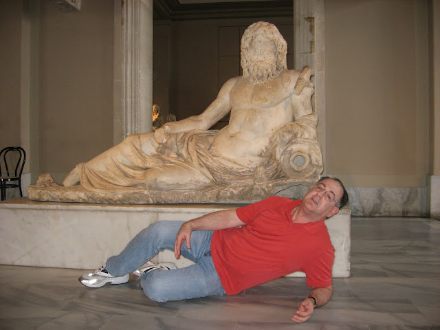 http://lh4.ggpht.com/_mrrAsEuX_DI/Sshdfo1BdNI/AAAAAAAAARQ/ZccxLBlEEtE/s640/Dr.%20Wiwayne%20WELS%20%C4%B0stanbul%20www.surgucum.com%20%28106%29.JPG