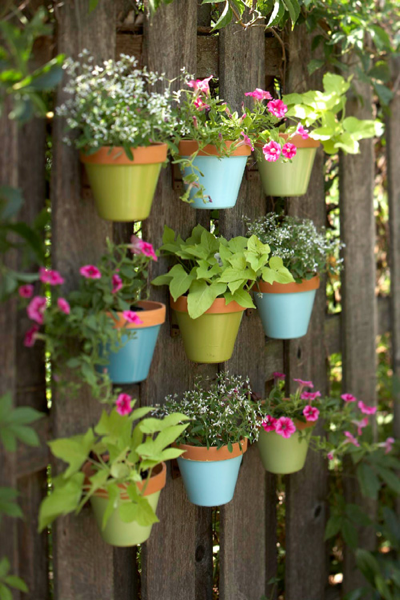 [Casa de Valentina - via Do It Yourself - jardineira fácil, barata e bonita[12].png]