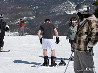 [100330_173.jpg]