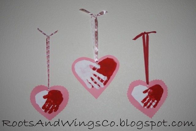 [valentine heart handprint 10[3].jpg]