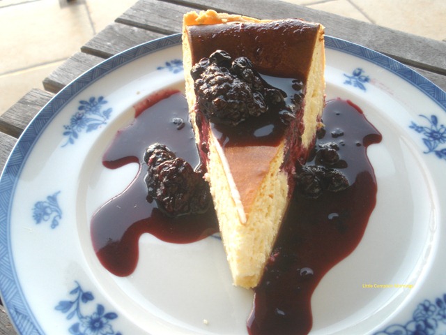 [Cheesecake cut front[3].jpg]