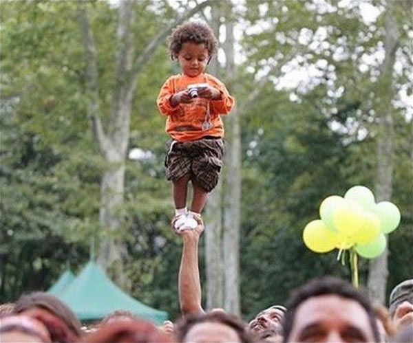 Photos that need no words to laugh - The tallest kid
